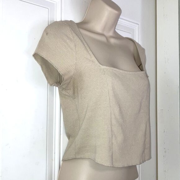 URBAN OUTFITTERS Crop Top Square Neck Cap Sleeves Ribbed Cream Womens Large - Picture 2 of 10